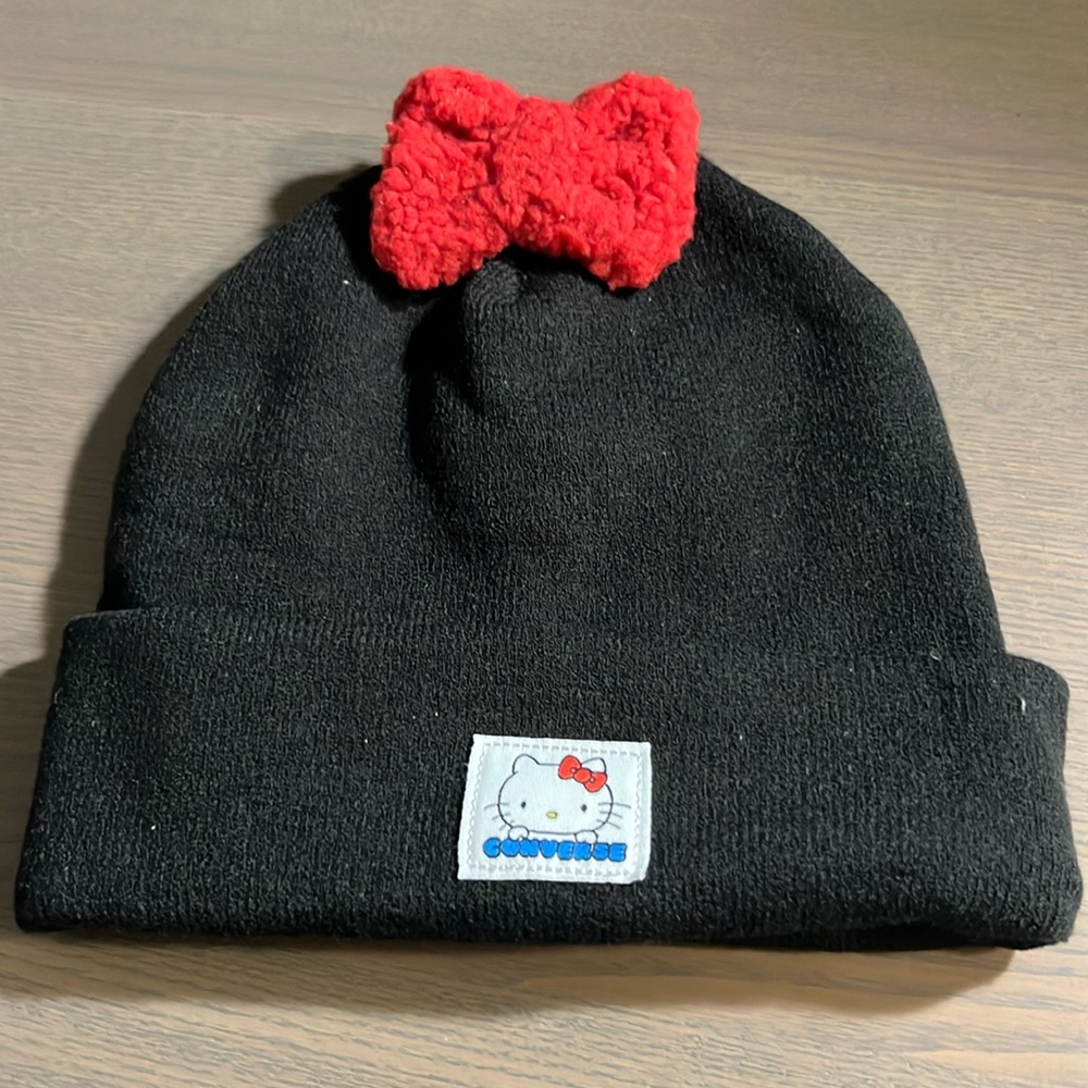 Hello Kitty Converse Collab